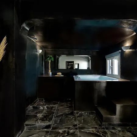 Grande With Jacuzzi Nea Premium Residences * 이메로비글리